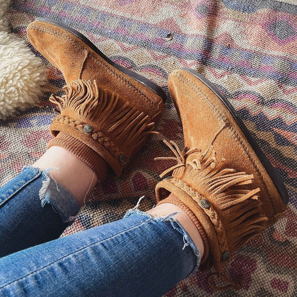 Minnetonka Mocassins - Picture 2 of 3